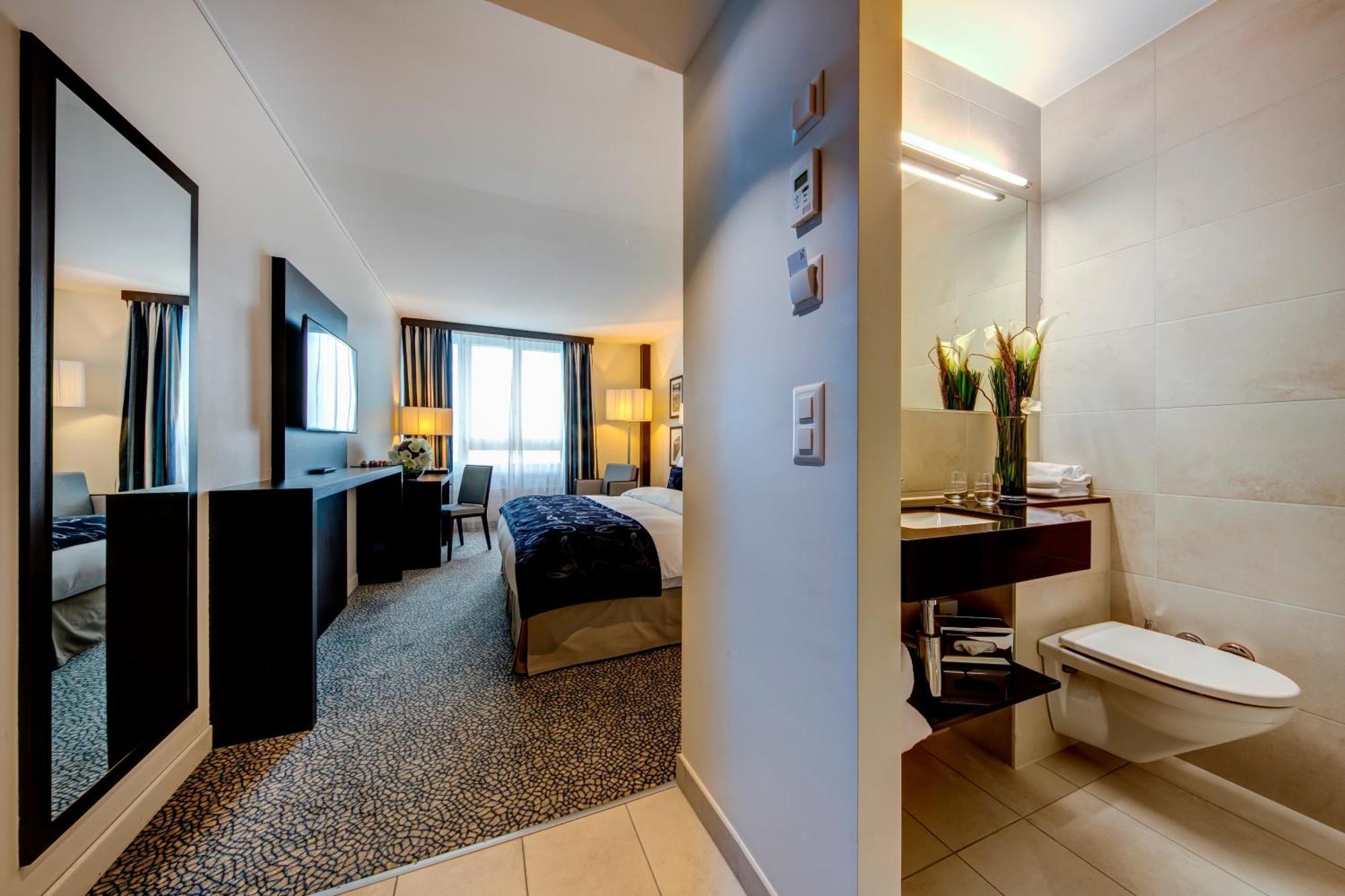 Hotel Beaulac Neuchatel Ngoại thất bức ảnh